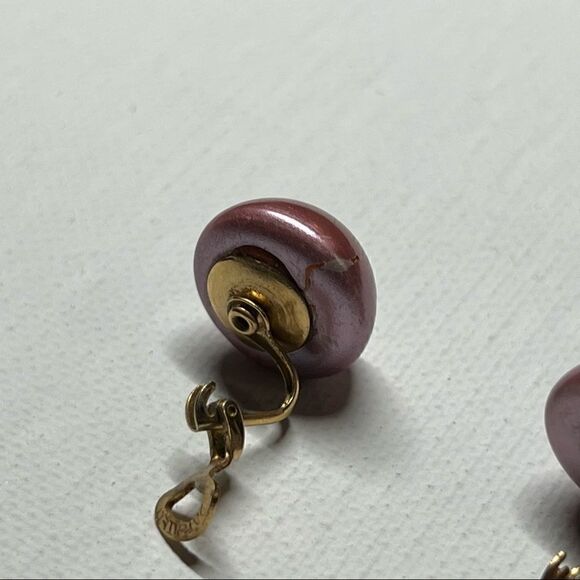 Vintage Purple Round Clip On Earrings - Picture 6 of 7